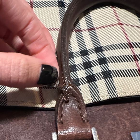 Burberry Nova Check Beige and Brown Plaid Handbag - Picture 13 of 14